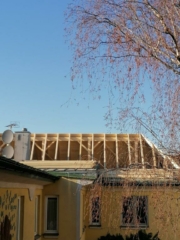 (c) wohneninpoysdorf.com - Dach u. Fassade neu - Laaer Straße 15 - 2022