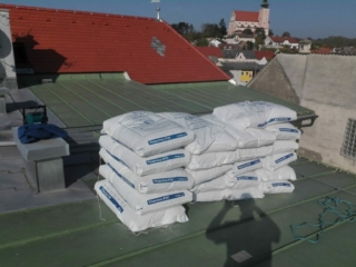 (c) wohneninpoysdorf.com - Dach u. Fassade neu - Laaer Straße 15 - 2022