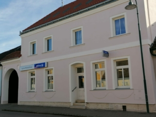 (c) wohneninpoysdorf.com - Laaerstraße 15 - 2022